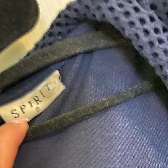 Whale watching navy hoodie 🐳 - Picture 3 of 5